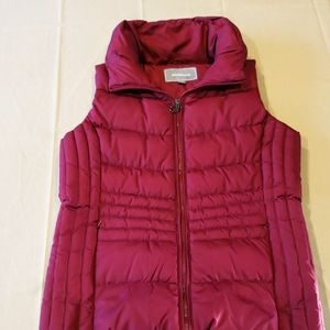 Johnson and Murphy Women's Maroon Medium Down Vest